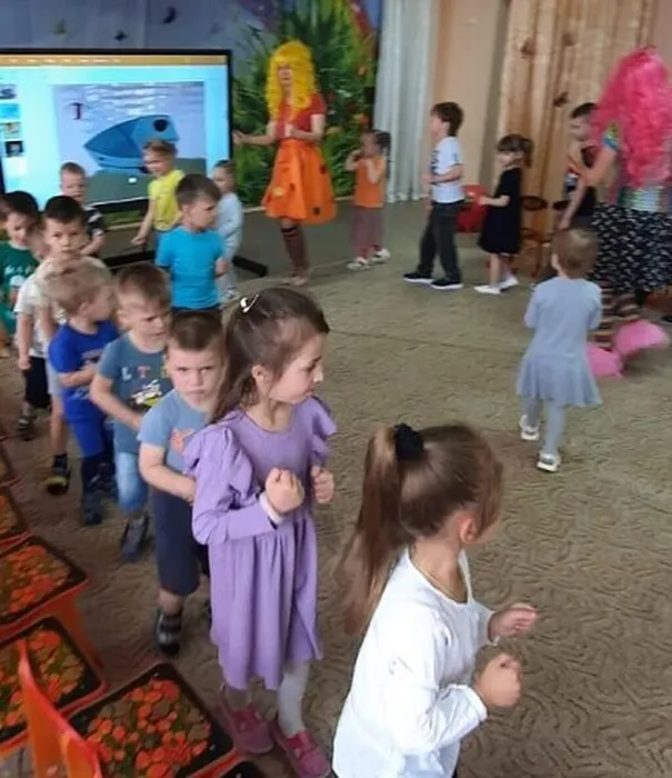 i - 2023-06-04T225714.056